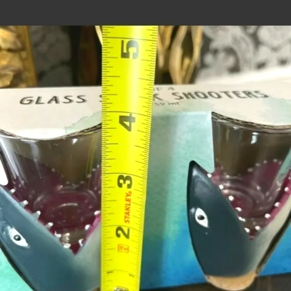 Set OF 4 GLASS SHARK SHOOTERS, SHARK SHOT GLASSES 2 OZ Coastal Nautical Sea Life